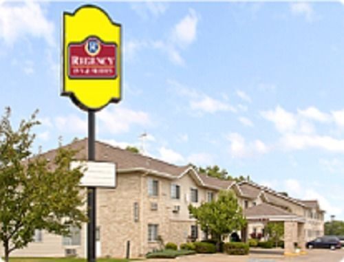 Regency Inn & Suites Anoka Exterior photo