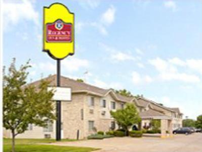 Regency Inn & Suites Anoka Exterior photo